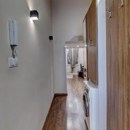 Zrinyi Center Apartman Apartmán
